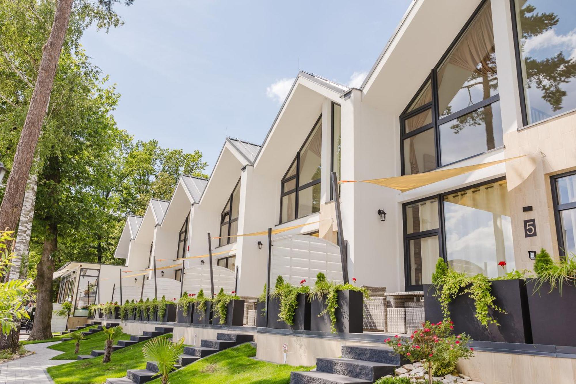 Presto Village Turawa Exterior foto